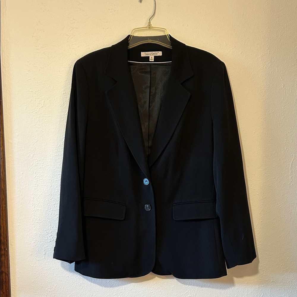 Travelsmith Classic Black Blazer